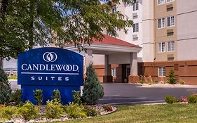 Candlewood Suites Topeka